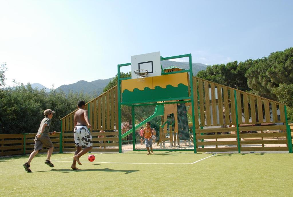 Camping des Alberes Laroque-des-Albères Extérieur photo